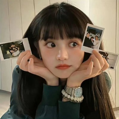 圆月映花都